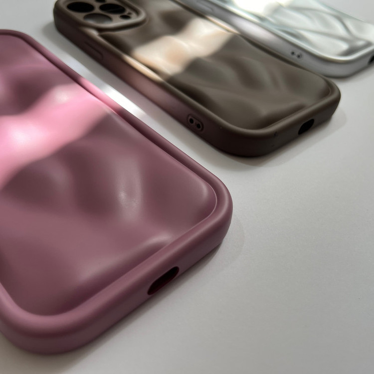 کاور مدل سولید موج دار برجسته کد 568 مناسب برای گوشی موبایل اپل iPhone 13 Pro Max