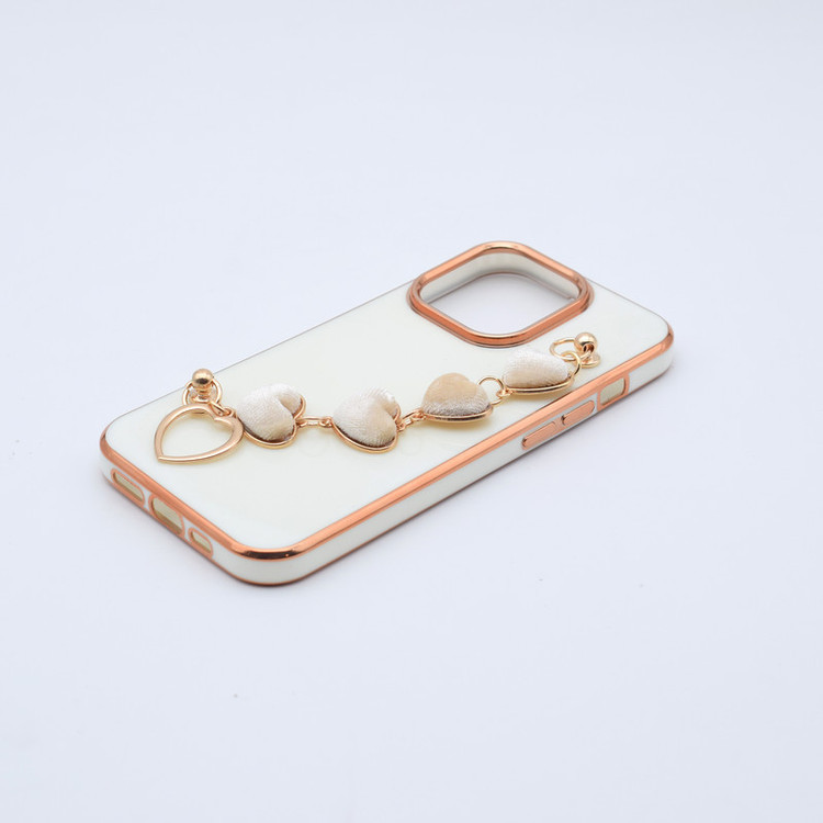 کاور گاردتک مدل Heart مناسب برای گوشی موبایل اپل Iphone 14 Pro