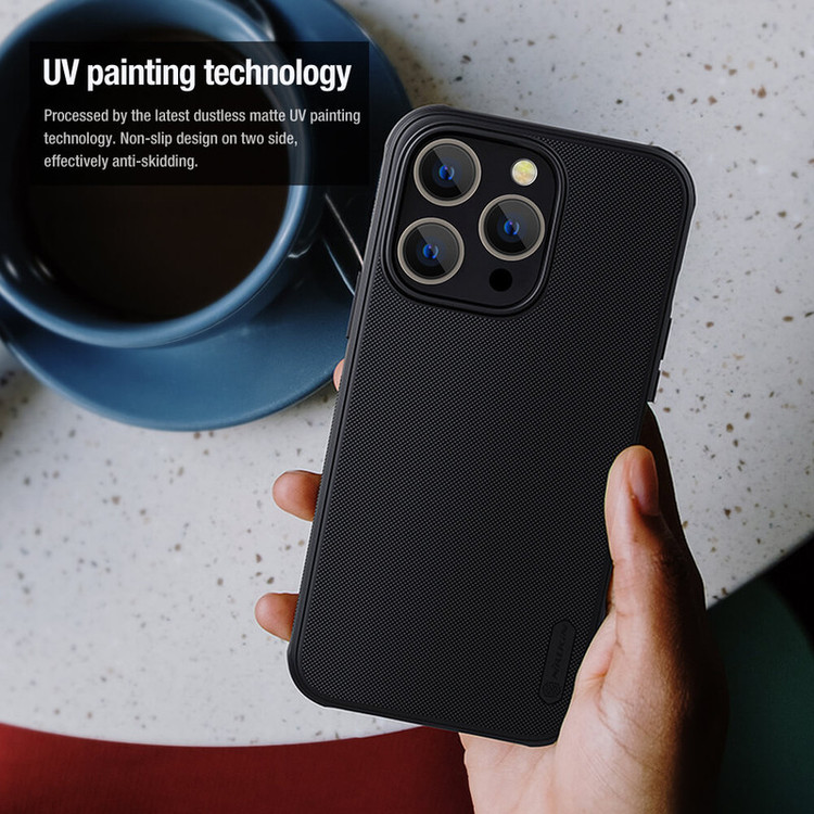 کاور نیلکین مدل frosted shield pro مناسب برای گوشی موبایل اپل iphone 14 plus