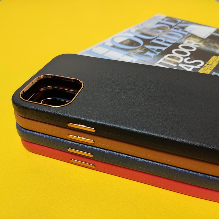 کاور دبلیو کی کد 236 مناسب برای گوشی موبایل اپل Iphone 12 ProMax