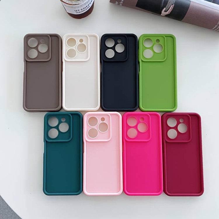 کاور موکولو مدل Silicone Puffer Strap مناسب برای گوشی موبایل تکنو Spark 10 Pro به همراه بند