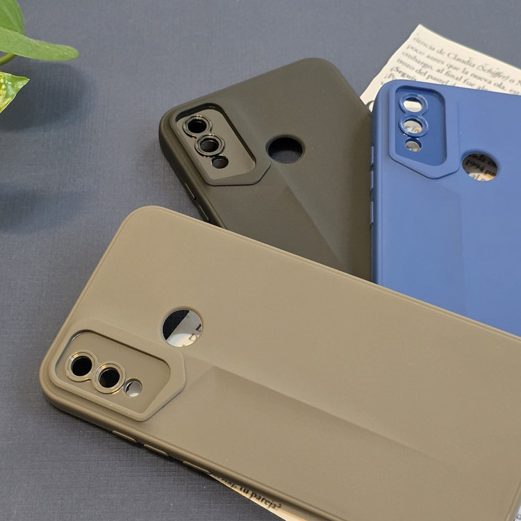 کاور موفی مدل Stria مناسب برای گوشی موبایل هوآوی P Smart 2019 / آنر 10 Lite