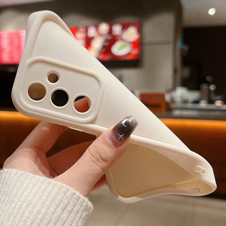 کاور موکولو مدل Silicone Puffer Strap مناسب برای گوشی موبایل هوآوی Nova 5T به همراه بند آویز