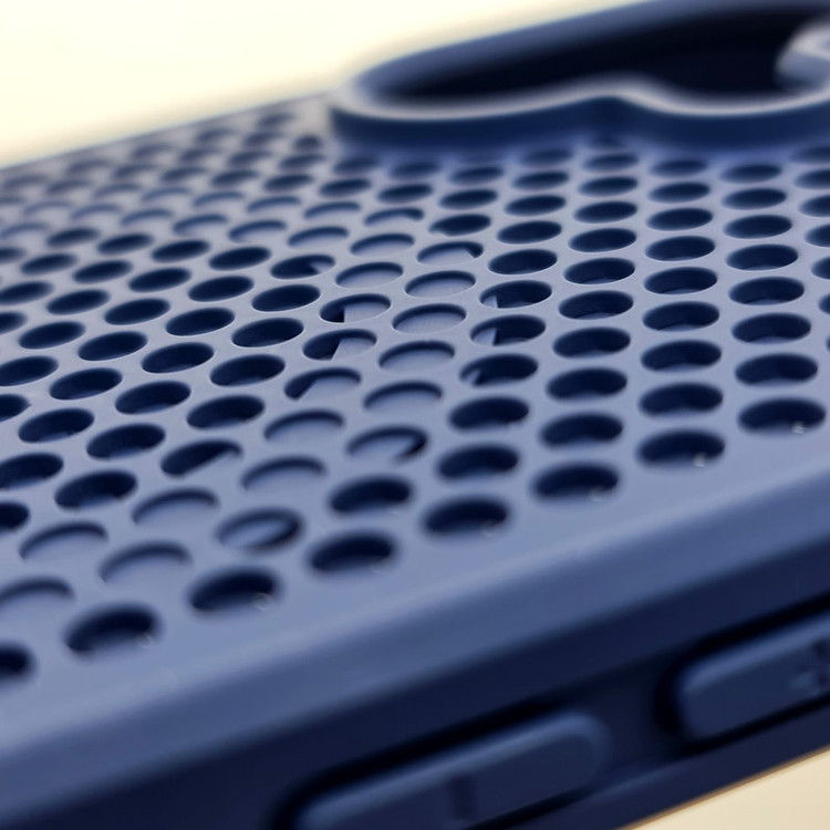 کاور سامورایی مدل Cooling مناسب برای گوشی موبایل اپل iPhone 16 Pro Max