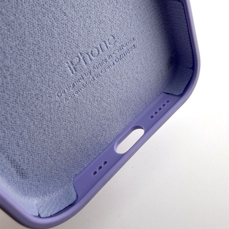 کاور مسیر مدل Siliconie مناسب برای گوشی موبایل اپل iPhone 17