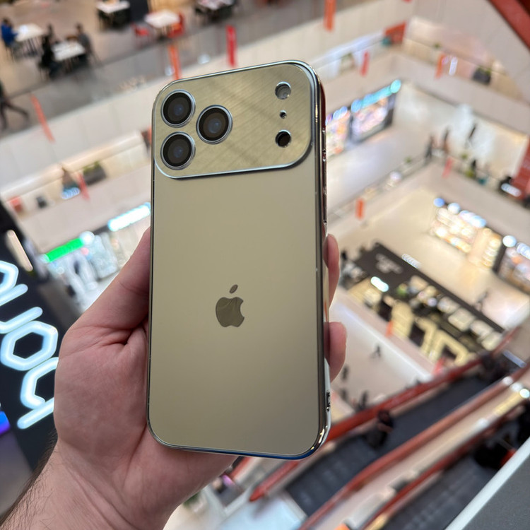 کاور مدل کلاسیک مناسب برای گوشی موبایل اپل iphone 17