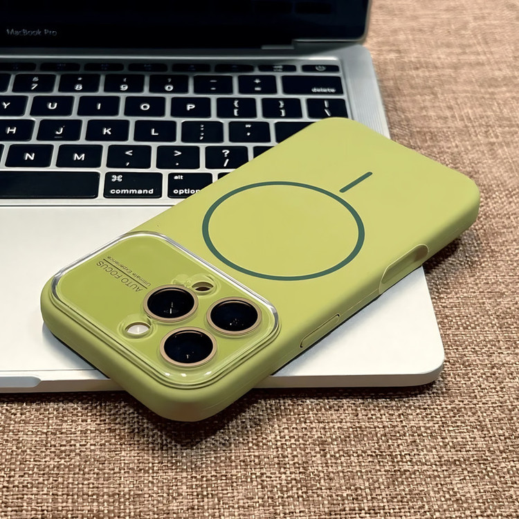 کاور مدل Nexsil مناسب برای گوشی موبایل اپل iPhone 13 Pro