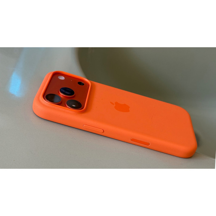 کاور بادیگارد مدل سیلیکونی مناسب برای گوشی موبایل اپل iPhone 17 Pro Max