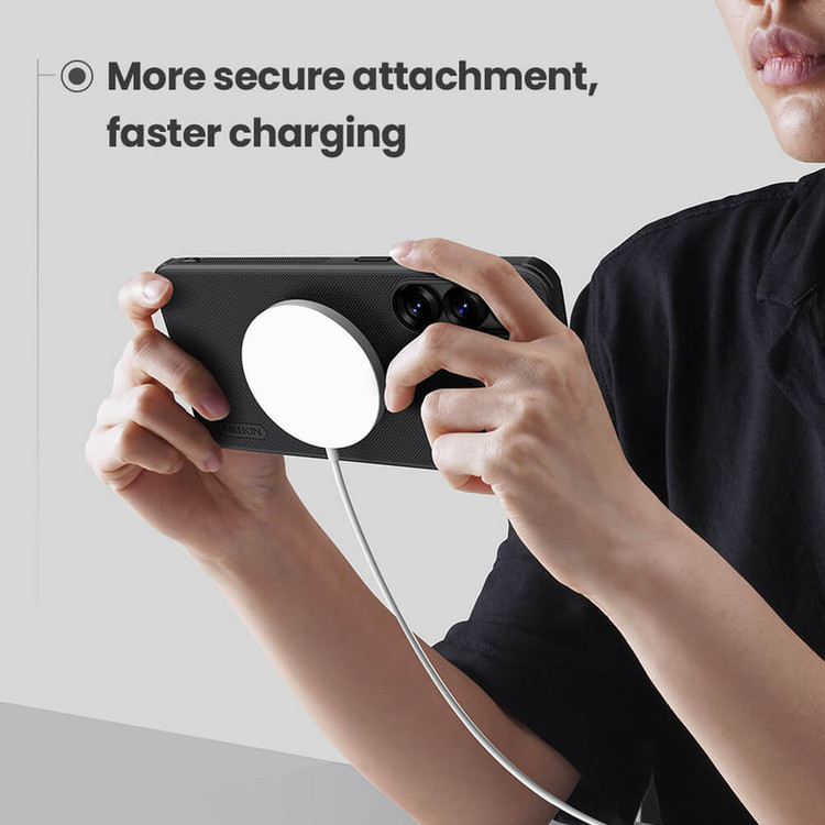 کاور نیلکین مدل Super Frosted Shield Pro Magnetic مناسب برای گوشی موبایل سامسونگ Galaxy S25