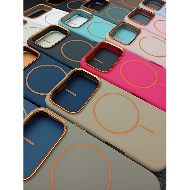 کاور مدل Nobile مناسب برای گوشی موبایل اپل iPhone 17 Pro Max