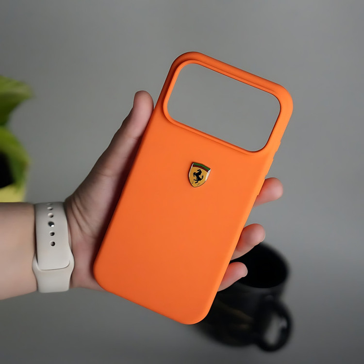 کاور فراری مدل Cavallo مناسب برای گوشی موبایل اپل iPhone 17 Pro Max
