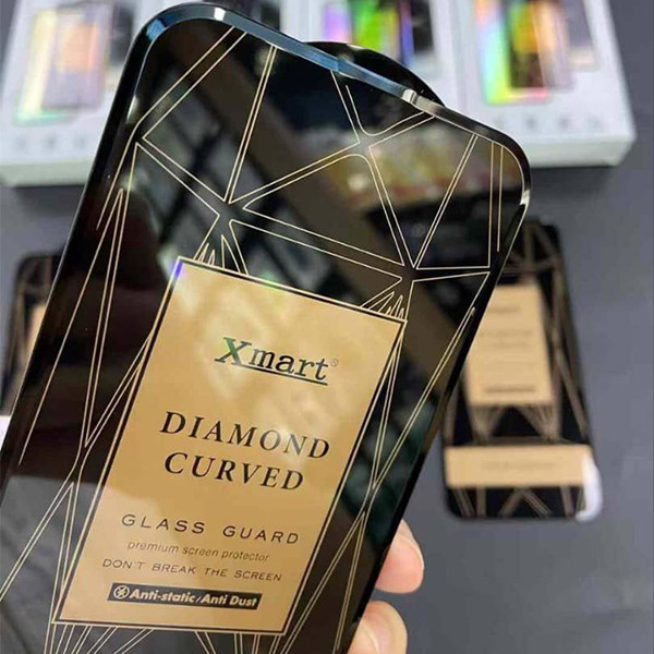 محافظ صفحه نمایش اپیکوی مدل Xmart Diamond Curved مناسب برای گوشی موبایل اپل iPhone 16 / 15 / 14 Pro