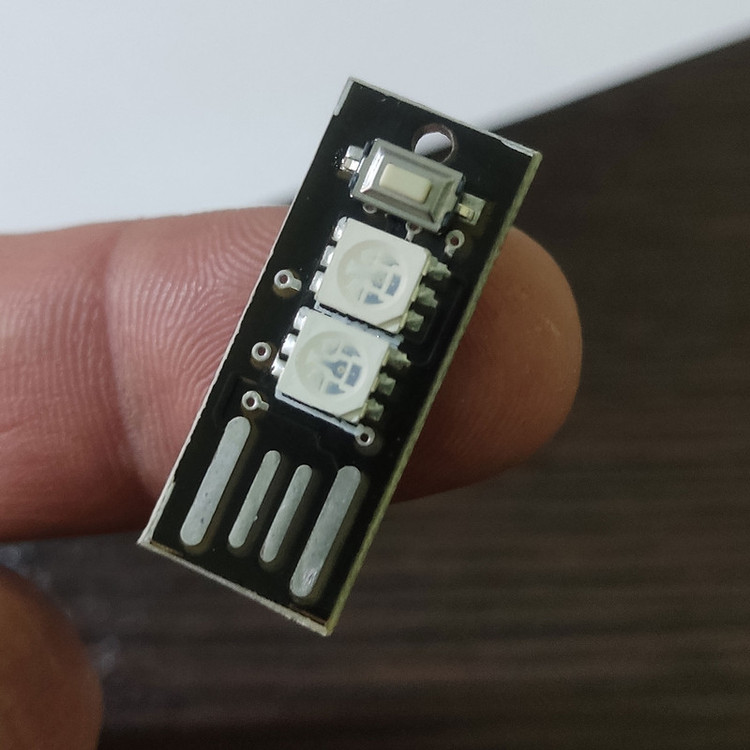لامپ ال ای دی USB رهام مدل RGB