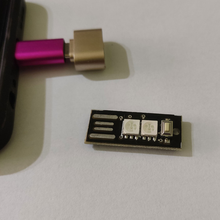 لامپ ال ای دی USB رهام مدل RGB