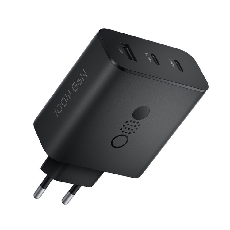 شارژر دیواری 100 وات سه پورت ناتینگ مدل CMF Power GaN به همراه کابل USB-C طول 1.5 متر