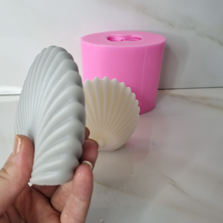 قالب شمع مدل صدف طرح طاووس کد C10CM