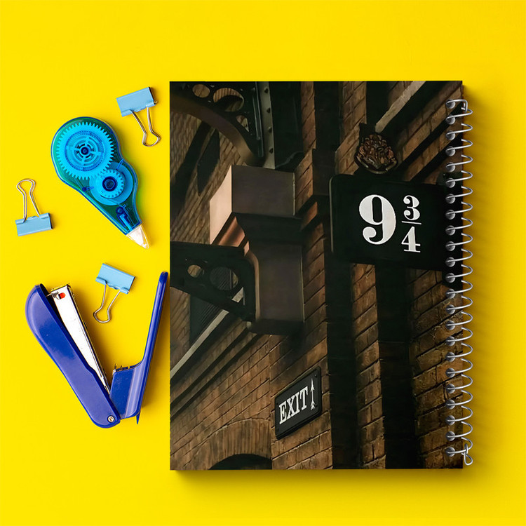 دفتر ژورنال نویسی 50 برگ خندالو مدل نقطه ای طرح هری پاتر (Harry Potter) کد F6091