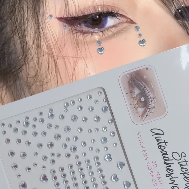 نگین صورت مدل چسبی قلب و نگین بسته 150 عددی