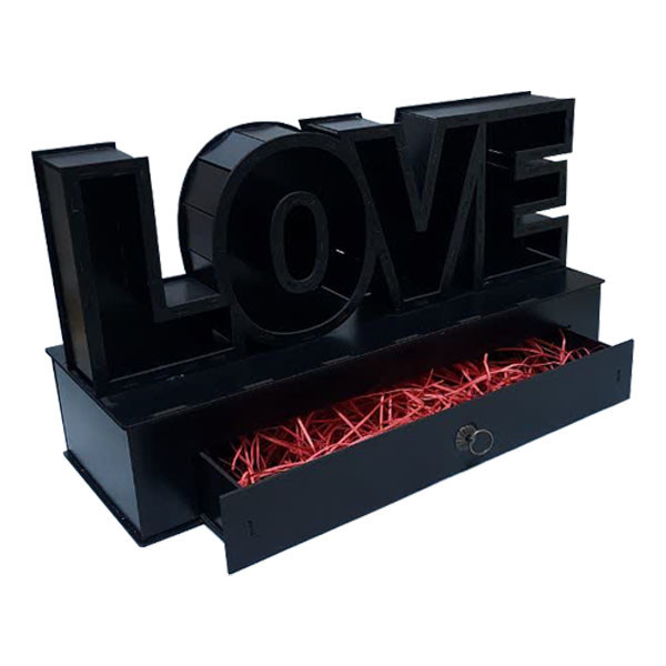باکس گل مدل LOVE کد B60