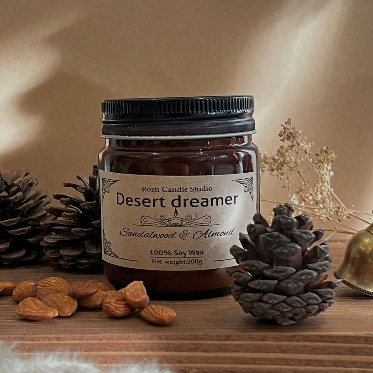 شمع معطر مدل گیاهی بادام تلخ و چوب صندل