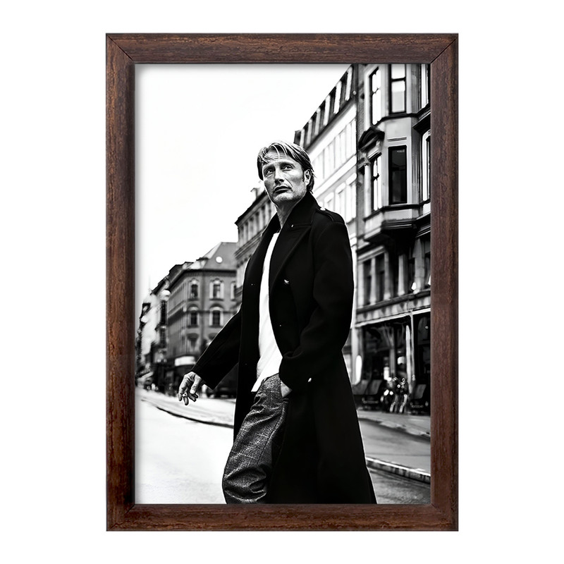 تابلو خندالو طرح مادز میکلسن (Mads Mikkelsen) کد F7453