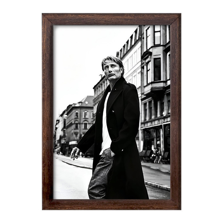 تابلو خندالو طرح مادز میکلسن (Mads Mikkelsen) کد F7453