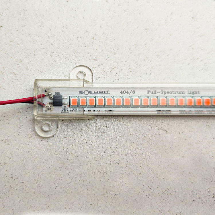 لامپ رشد گیاه 7 وات مدل فول اسپکتروم 220v طرح ریسه ال ای دی بسته 4 عددی