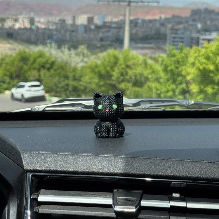 عروسک روداشبوردی خودرو مدل گربه بافت دار