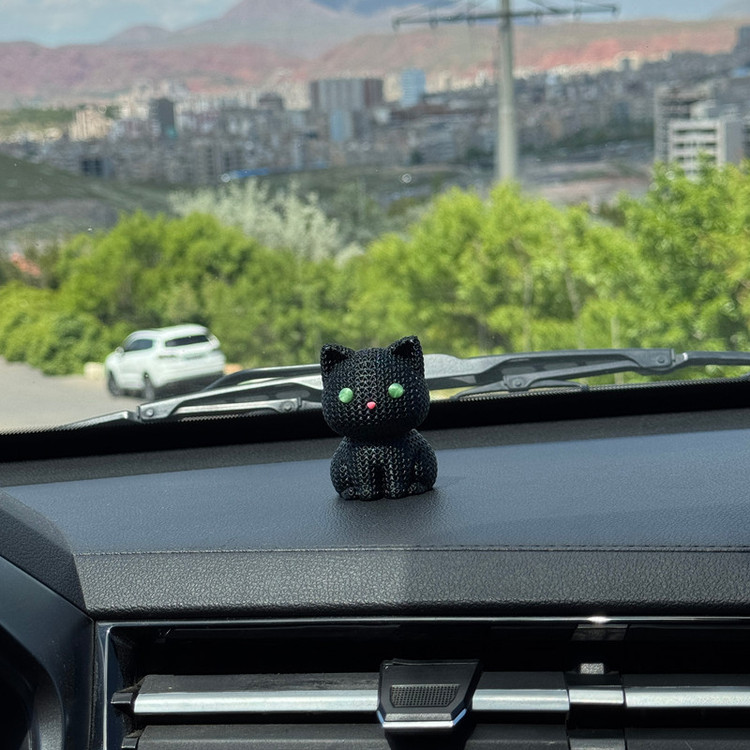 عروسک روداشبوردی خودرو مدل گربه بافت دار