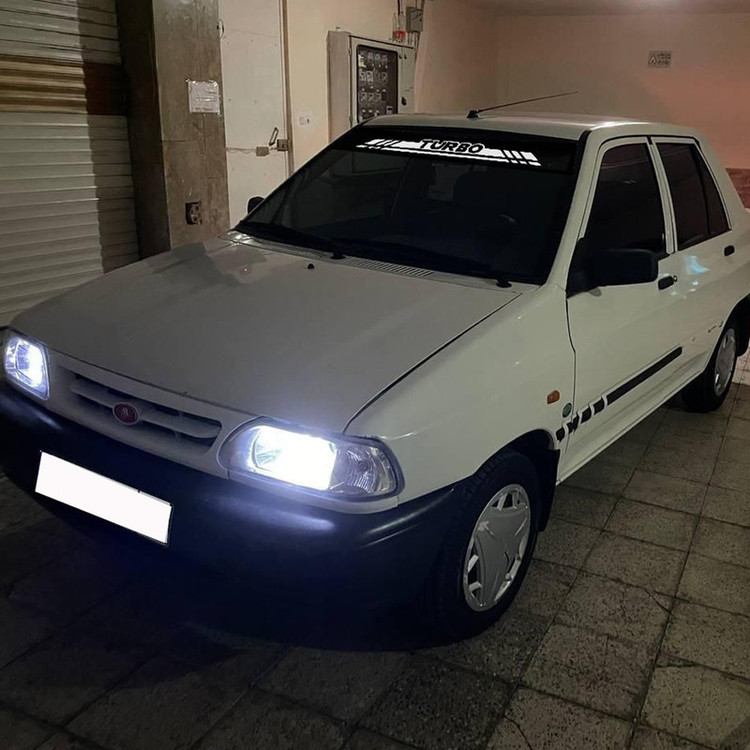 برچسب آفتابگیر شیشه جلو مدل TURBO SUNSHIELD مناسب برای پراید