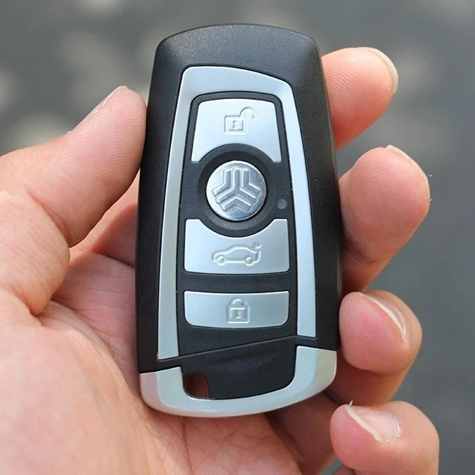 کاور ریموت و سوئیچ خودرو دیاموند شاپینگ مدل DS-QUICK-R-metal-Flip-logo مناسب برای کوییک r