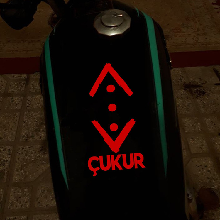 برچسب بدنه موتور طرح چوکور گودال cukur کد MT-133 مجموعه 3 عددی