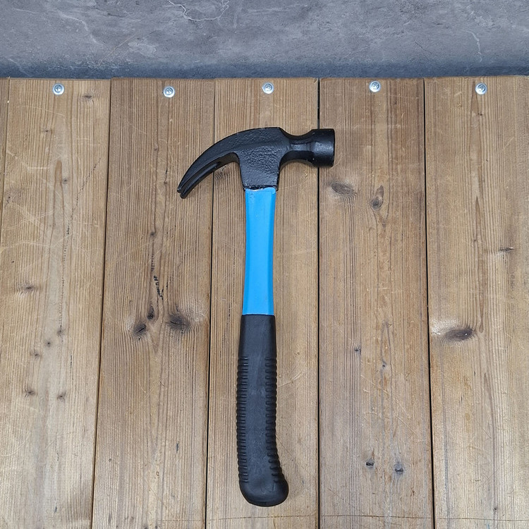 چکش میخ کش لاین مدل 05 با وزن 714 گرم