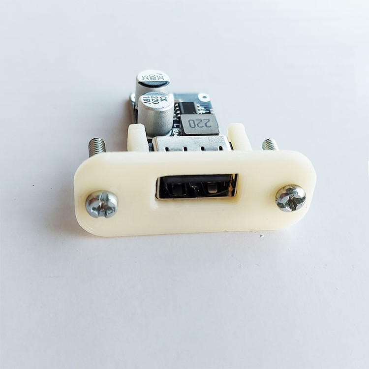 ماژول فست شارژ USB-A مدل QC3.0 به همراه قاب اختصاصی