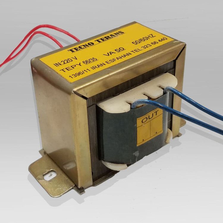 ترانس دوبل 15 ولت کد t-50-2x15