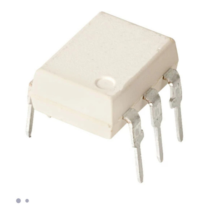 آی سی اپتو ترایاک مدل moc3063 کد 123