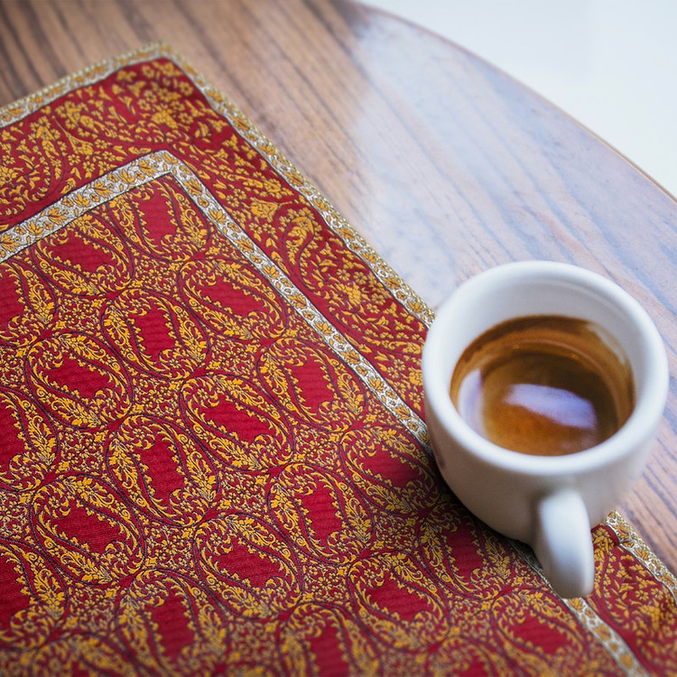 رومیزی ترمه عدل مدل وزیری