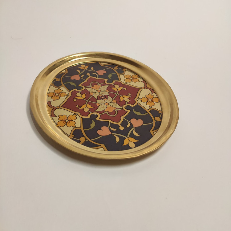سینی برنجی مدل گل و بوته