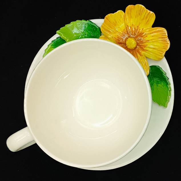 ست فنجان و نعلبکی سرامیکی هیوا مدل پامچال کد 21643964