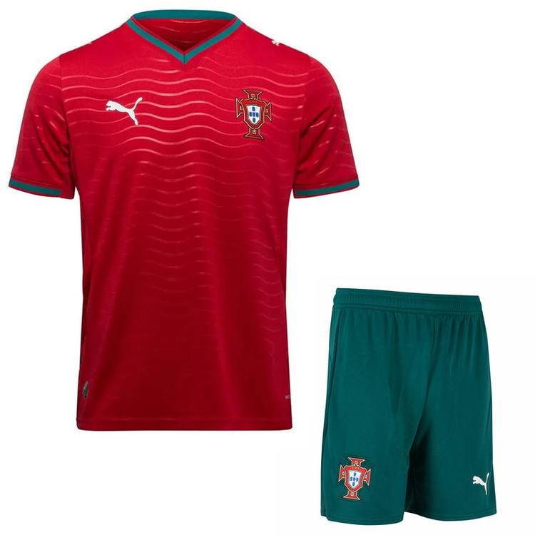ست تیشرت آستین کوتاه و شلوارک ورزشی مردانه مدل پرتغال Home WC 2026