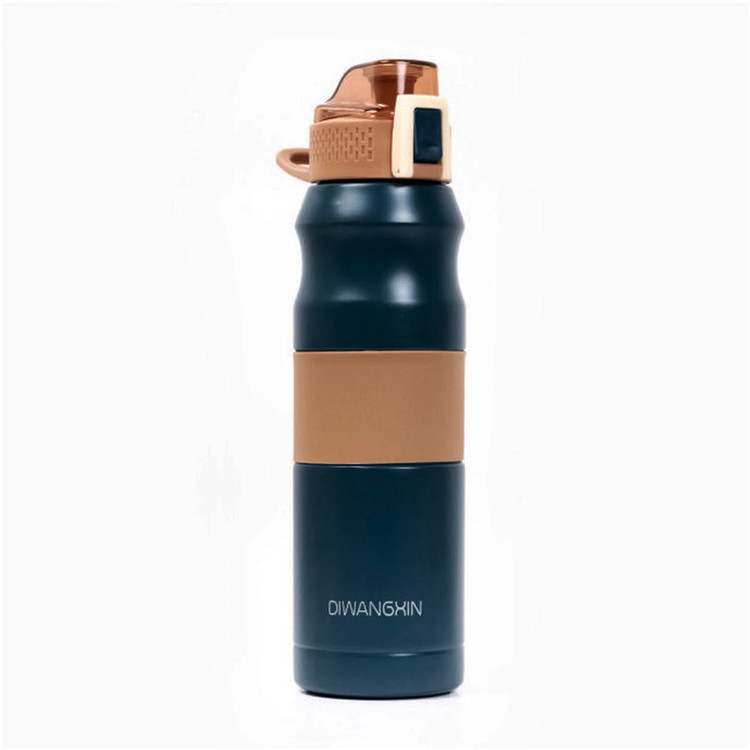 قمقمه دیوانگ ژین مدل VACBOTTLE کد 1201-12-680 گنجایش 680 میلی لیتر