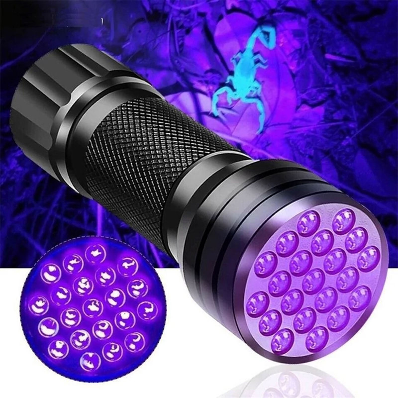 چراغ قوه دستی مدل HW-F600