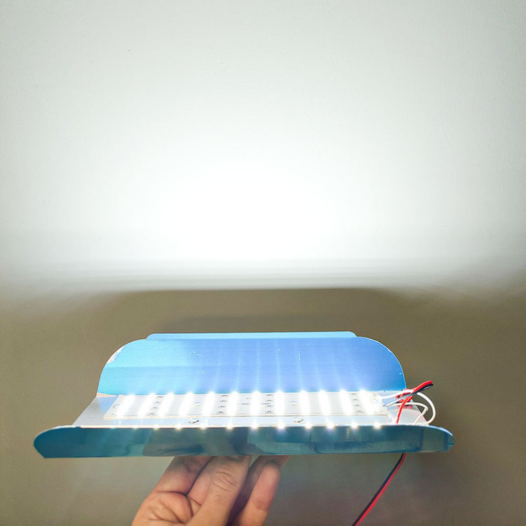 چراغ کمپینگ مدل 100W طرح 12V