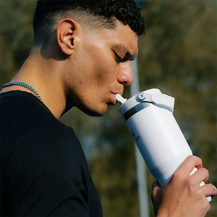 قمقمه 0.88 لیتری مدل Iceflow Flip Straw Tumbler، جنس استیل، دارای درب پیچی با سری پیچی آساننوش نیدار، عایق حرارت استیل