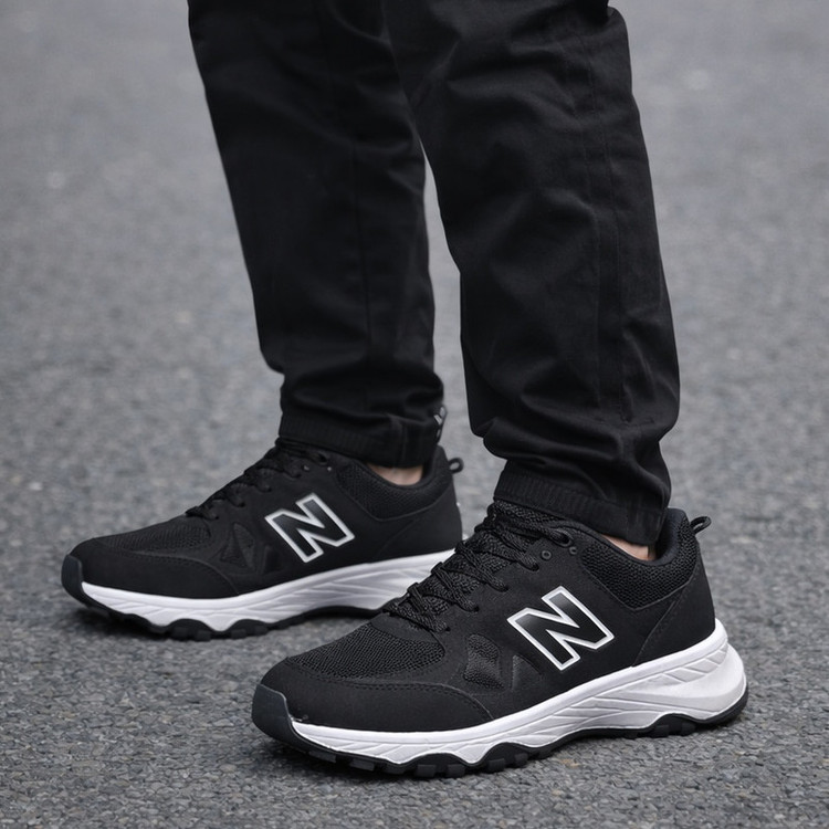 کفش پیادهروی مدل NB 623