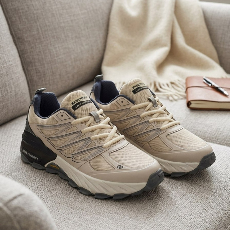 کفش پیادهروی مدل ski MAX