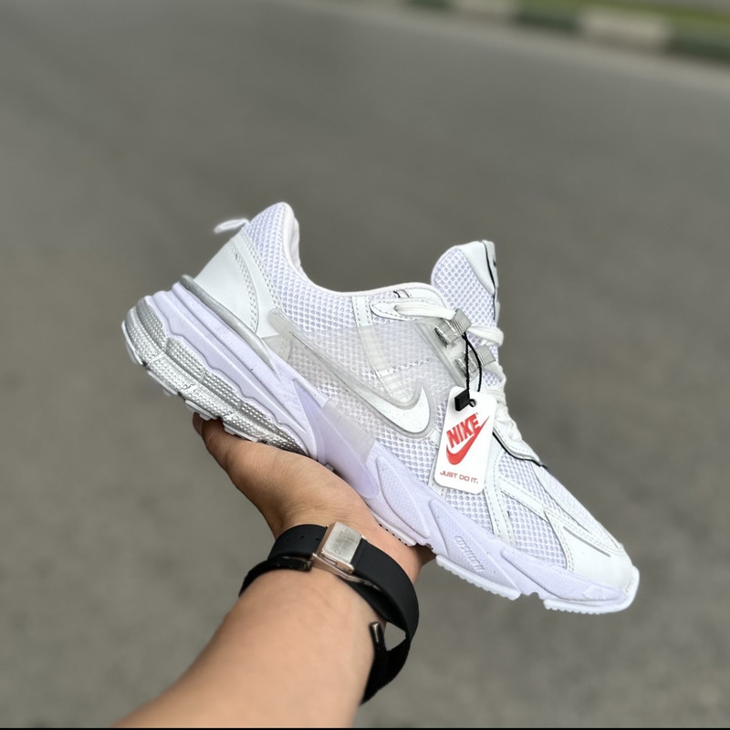 کفش رانینگ مدل V2K